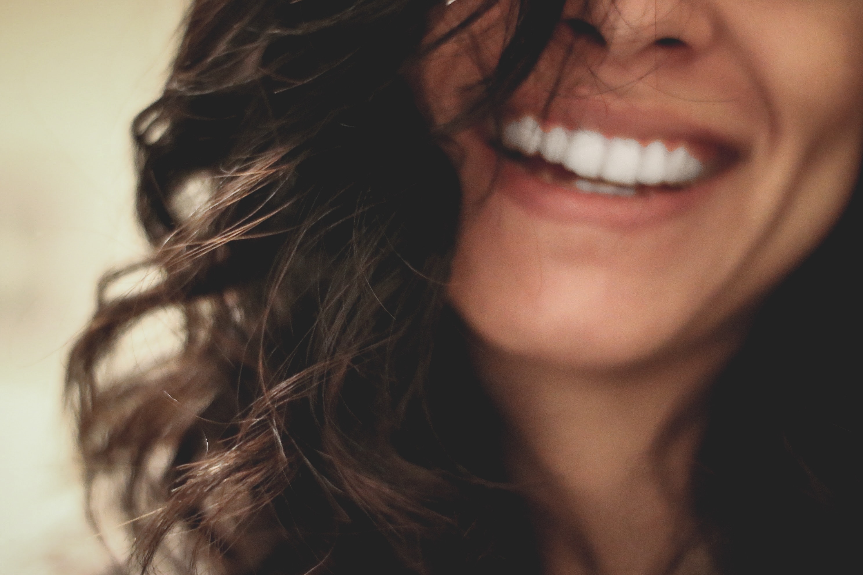 smiling-white-teeth-girl